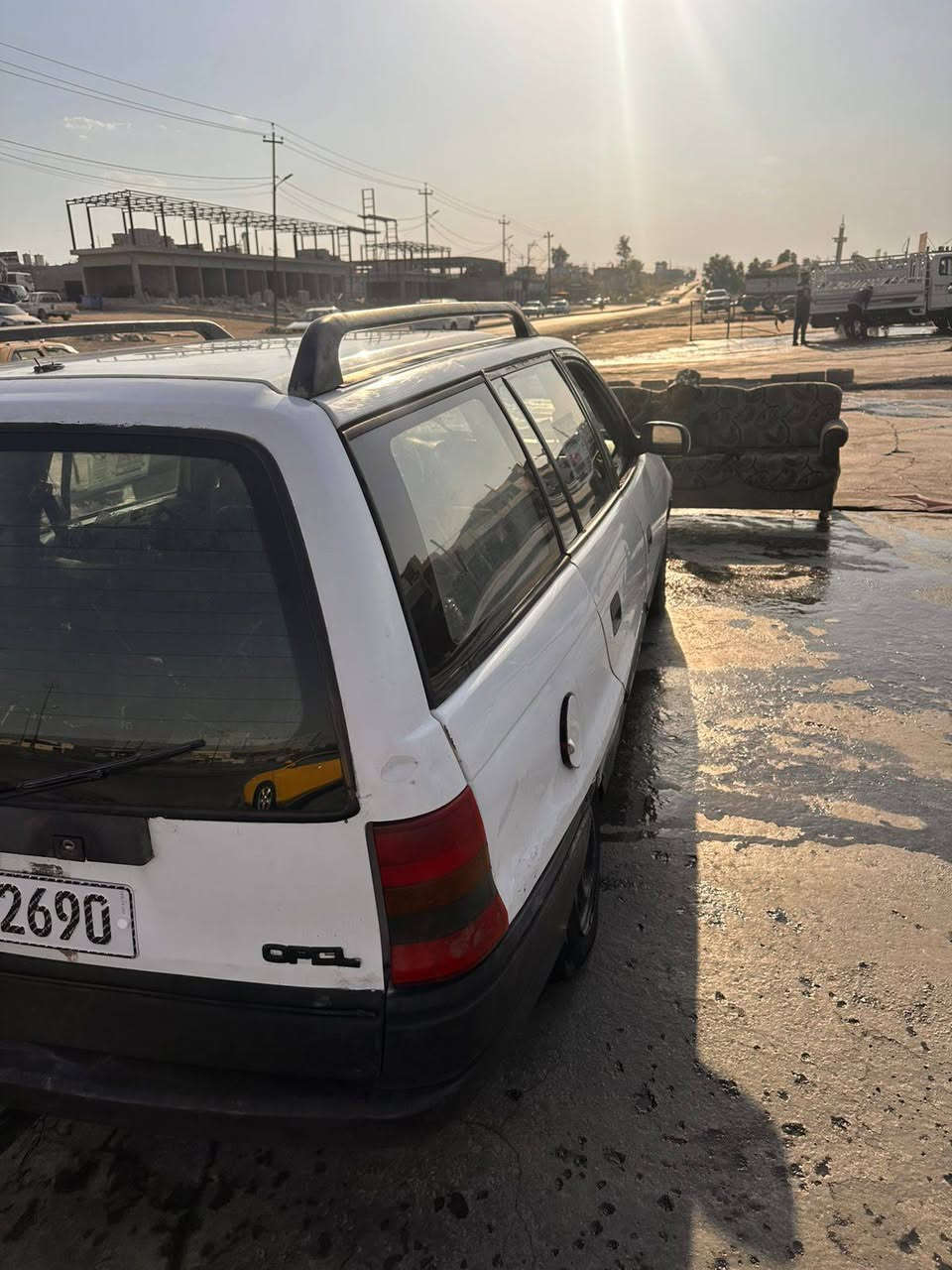 استرا استيشن موديل 1994 حجم 16 رقم كربلاء مشروع وطني باسمي سنويه إلى 2029 سعر 35 وبيها مجال لتواصل ***********//***********
