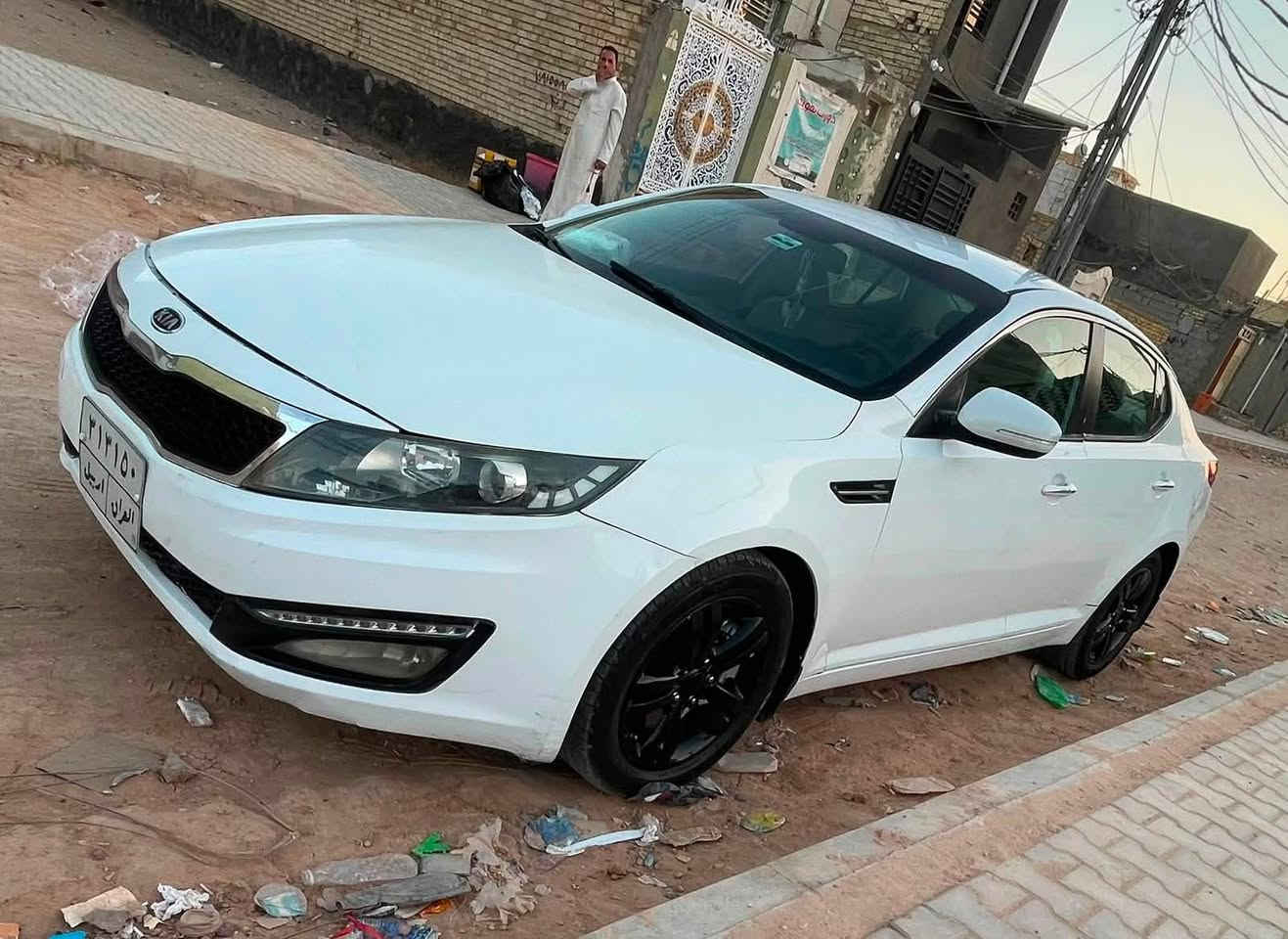 سلام عليكم وبتيما موديل 2013 خليجي سياره فول عده لبنرامه تحكمات بصمه مري شفط  السيارت مصبوغه حزام جماليه بدون ضربه مكينه كير تبريد حداديه خير من الله ترهم مراوس مكان السياره النجف السعر ٩٥ بيها مجال ***********
