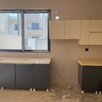 كاونتر MDF • ٤ متر • نظيف