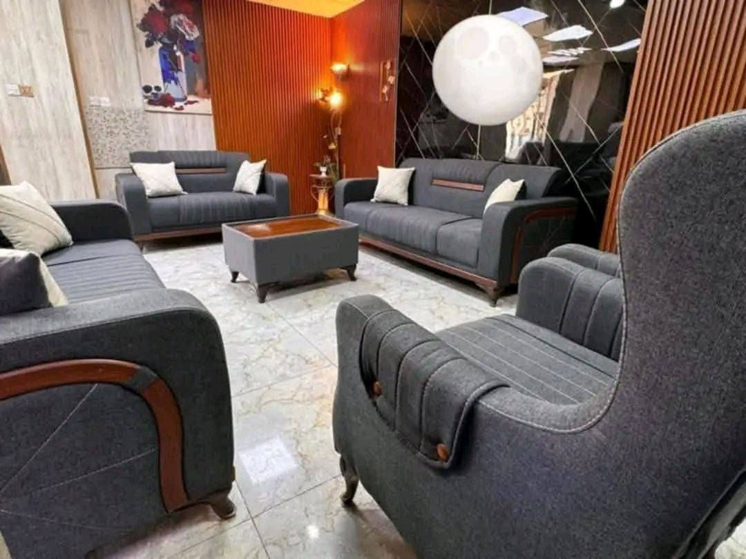 تخم شغل عراقي عشر مقاعد خمس قطع 
قنفتين ثلاثيه 
قنفة ثنائيه 
كراسي عدد ٢
مع ضمان وصل ثلاث سنوات


**إذا كنت صاحب هذا الإعلان وتريد حذفه لأي سبب، رجاءا أرسل رسالة إلى الدعم الفني**