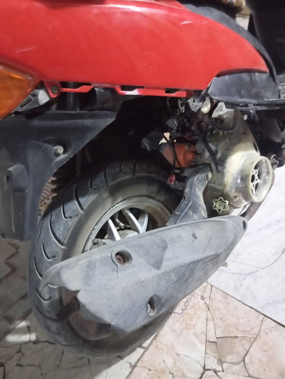 دراجه للبيع ماكس عدله اوياله رياضي دبل امامي رياضي الدراجه نضيفه وياهاا صلنصه رياضيه مكينته 49 العنوان بابل قرب سيطرة الاثار السعر 250وبيها مجال


**إذا كنت صاحب هذا الإعلان وتريد حذفه لأي سبب، رجاءا أرسل رسالة إلى الدعم الفني**