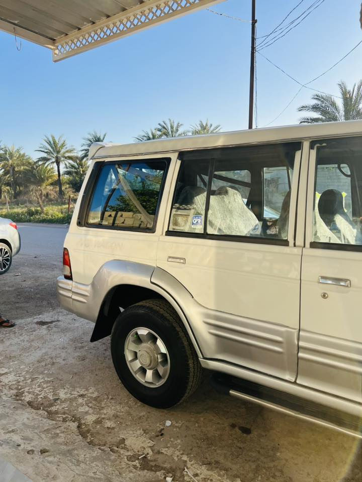 يونداي كالوبر موديل 2002
السعر: 65 بيهه مجال 

رقم سليمانيه الانكليزي سنويه ل27 تحويل ثاني يوم 
محرك بانزين كير عادي كير ومحرك كفاله 
صبغ جامرلغ خلفي فقط تخم تاير جديد 
كهربائيات كامله مسويله ادامه كامله بلكات نوزلات فيت بم 
سياره كامله ربع ماتصرف عليها
مكان السيارة ديالى 
للاستفسار***********
