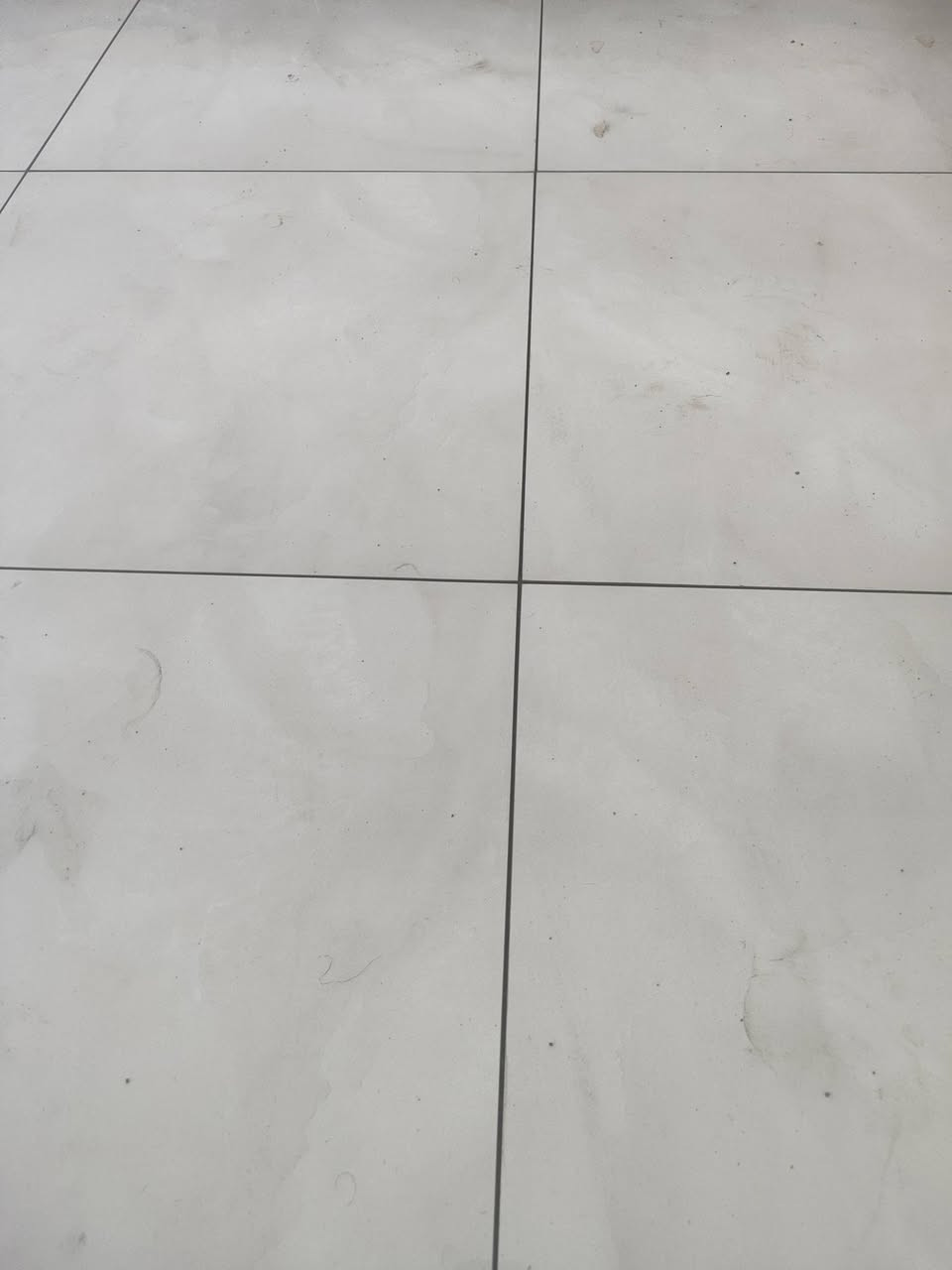 عمل سيراميك ارضيه جدران..‪***********
