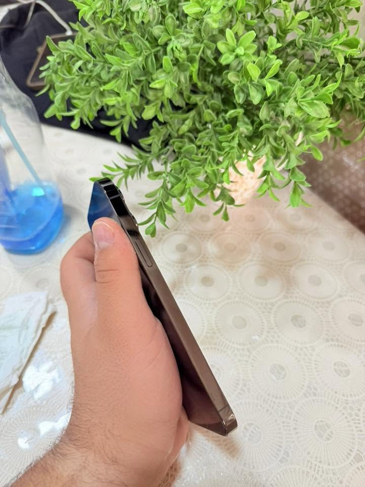 13 بروماكس لون اسود
ذاكره 256
بطاريه 87 بلادي
 شرق اوسط الجهاز نضيف وبحاله الوكاله وتر بروف
السعر 750 الف
مكاني نجف حي المهندسين
تواصل: *********** اتصال او واتساب غير متواجد علفيس
