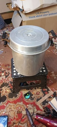 قدر مندي • مطبخ