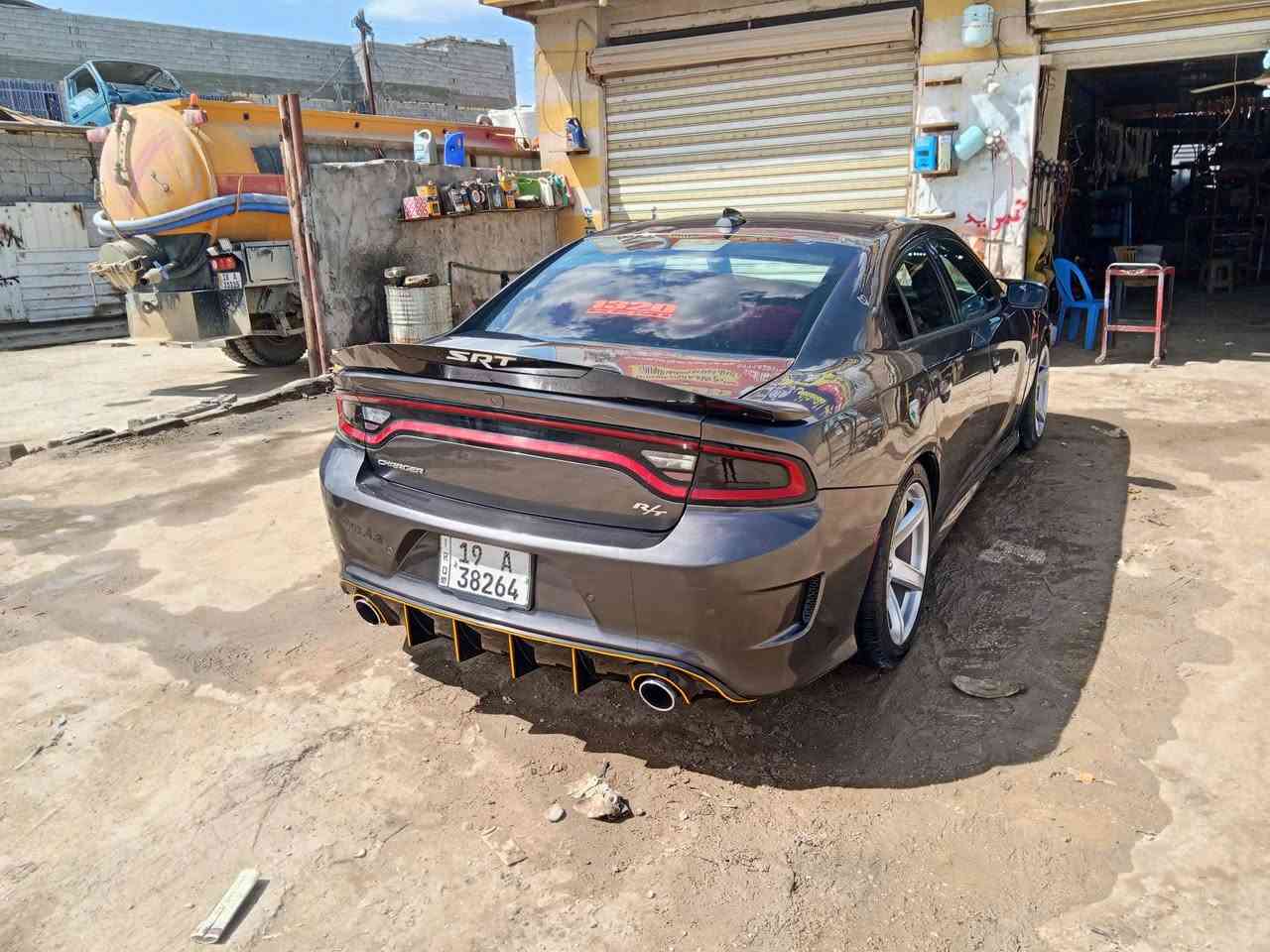 سلام عليكم جارجر ارتي موديل 19 باسمي سياره جاهزه 164 وبيها مجال مكان كربلاء***********
