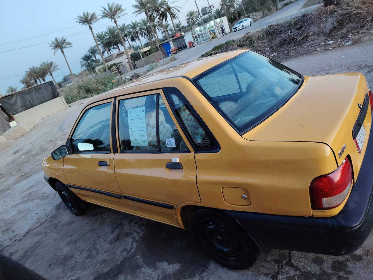 السلام عليكم سايبه موديل 12 مكفوله من كلشي كير محرك تخم تاير صدر جديد مابيها اي نقص شواصي شرط لا فطر ولا لحيم مكفولات حته من الشخط السياره مال جناي ماتصرف عليها ربع بلعافيه على ياخذها مصفره هيئه وغرامات تحويل مباشر .  السعر 29 مجال شي قليل 
مكان السياره بابل النيل الستفسار التصال ***********
