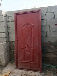 عندي باب وشباك جديد ما مستخدم للبيع الاستفسار او الاتصال على الرقم 078...