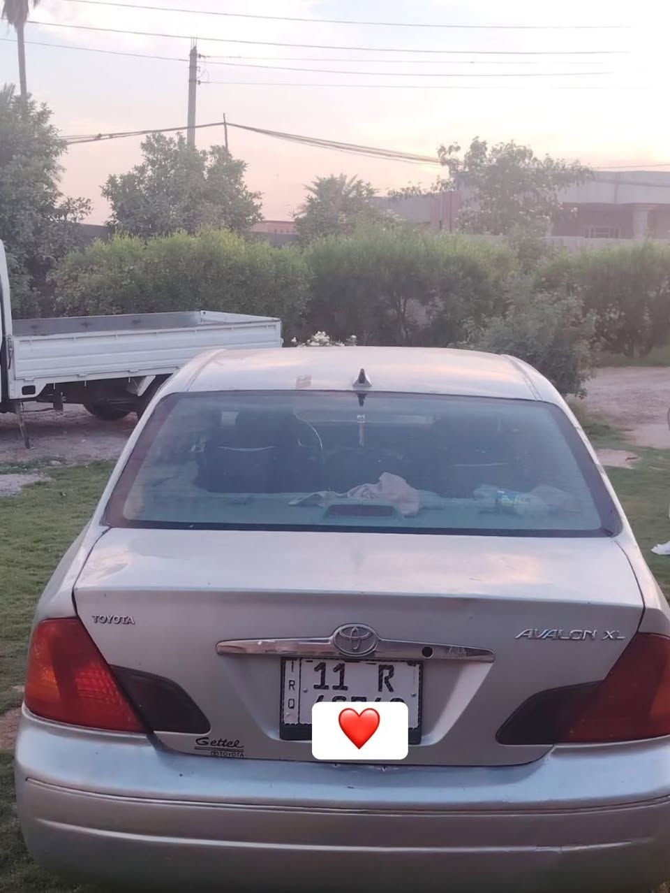 السلام عليكم سيارة افلون موديل 2001 سيارة جاهزة من كل شيء رقم بغداد انكليزي السعر ٦٨ وبيها مجال للطيبين مكان السياره صلاح الدين الدجيل للاستفسار هذا الرقم ***********
