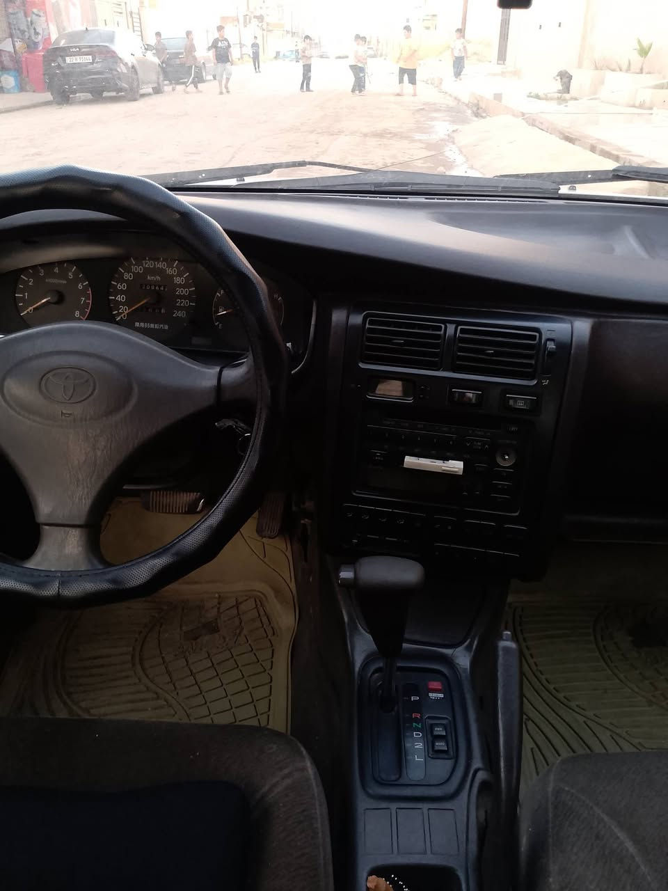 السلام عليكم/ للبيع السعر ٥٨ بيها مجال 
كورلا فرخ بطه موديل ١٩٩٣ 
رقم نينوى جديد 
محرك حجم ٢٠ 
كير ومحرك بشرط تبريد ثلج 
السياره بدون ضرر ع وضع الشركه ببها شبر بجاملغ الخلفي فقط وببها ملاحضات موضحه بل منشور  السياره جاهزا الموقع التعليم العالي مجمع النور لتواصل ***********
