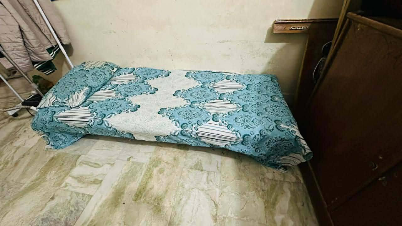 غراض للبيع مكانهن نجف حي السواق كلمن وسعره كنتور وبوفيه خشب تسكام جرابي 2خشب وكومديات2


**إذا كنت صاحب هذا الإعلان وتريد حذفه لأي سبب، رجاءا أرسل رسالة إلى الدعم الفني**