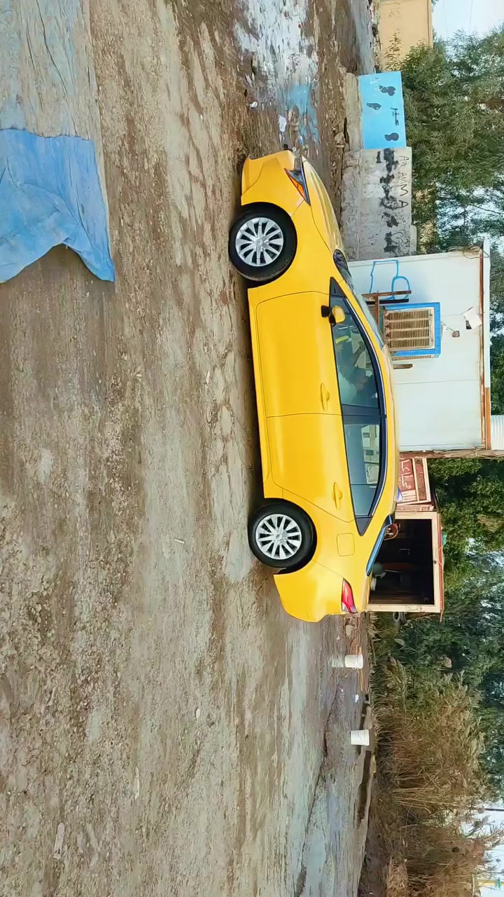 السلام عليكم. كورلا 21  رقم ديالى.  السيارة  نضيفة مال جناي  مامشتغلة تكسي   ماشية  69.  للبيع سعرها 140 وبيهة مجال بسيط.  للاستفسار راسلني خاص


**إذا كنت صاحب هذا الإعلان وتريد حذفه لأي سبب، رجاءا أرسل رسالة إلى الدعم الفني**