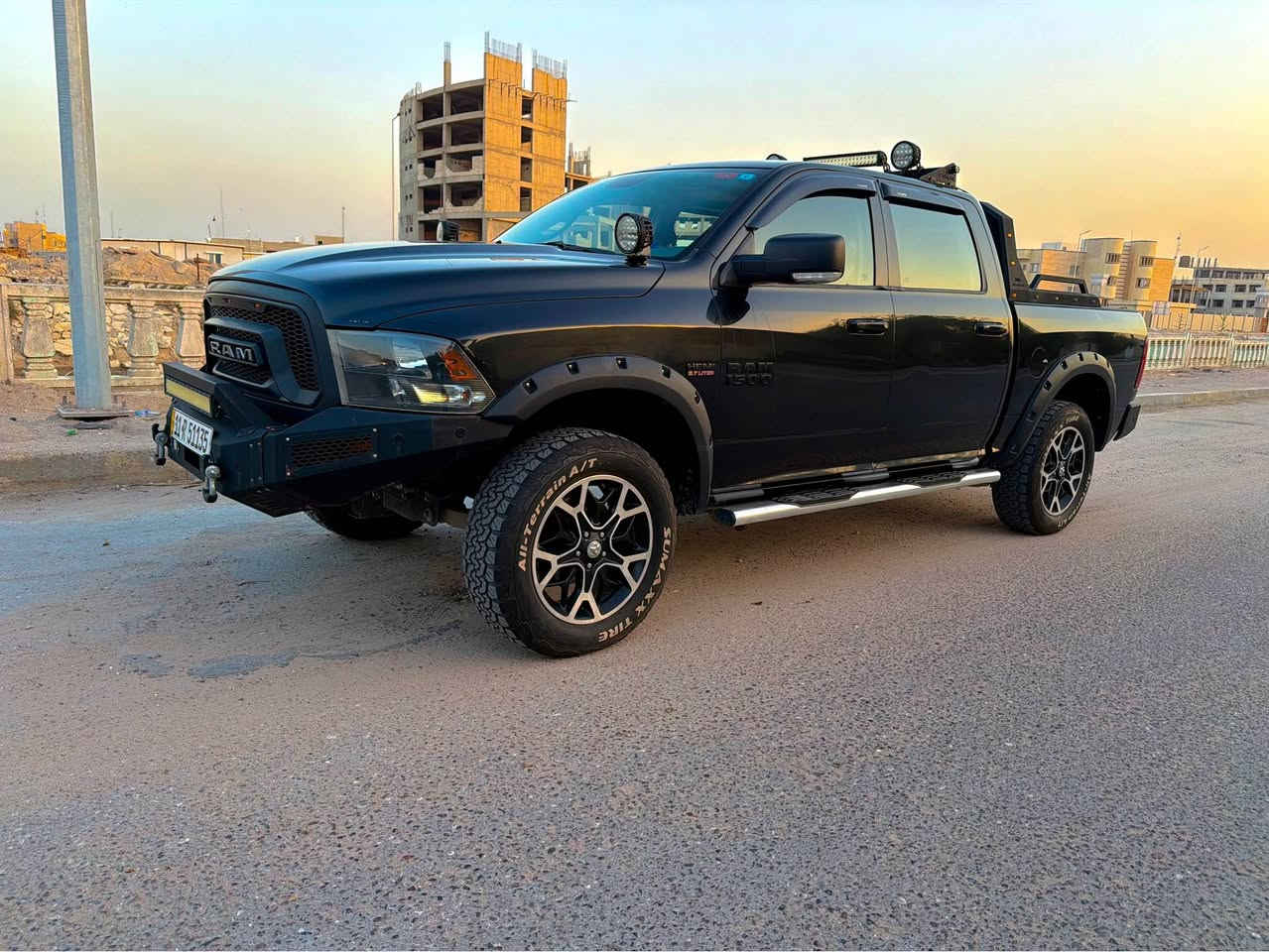 دوج رام ٢٠١٨ 
كلاسك باب طويل بدي قصير 
محرك ٥٨٠٠
ماشيه ١٥٠٠٠٠ كيلو 
وارد امريكي حادث جاملغ الراكب فقط 
بدون ايرباك صفر مسج 
كير مكينه كفاله 
السياره مرفعه ومعدله تعديل كامل 
مكان السياره بصره 
***********

0774 443 1122 البصرة, العراق
