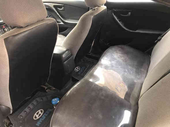 سلام عليكم النتره مديل 2015 حادثه الجاملغ نفسه معمر محرك 2000جي دي اي لاصرف ولاتبخير نص فول فتحه تحكم ستيرن كامره بلاديه ماشيه 144 صدر خلفي امامي تبريد ويه سويج للبيع او مراوس بتكسي فورتي او الانتره سعر 105 بيهه مجال بيهه جراد ومصبوغ علئ كده  بس بخ بدون معجون سياره موجوده بزعفرانيه قرب مركز شباب الزعفرانيه الرياظي علمآ اني مكلف بنشر صحاب سياره هاذه رقمه ***********
