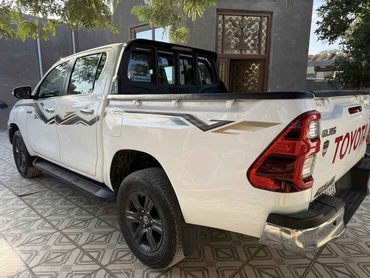 هايلوكس فورويل موديل 2024
مكفوله رقم مثنى وتماتيك 
السعر 320 وبيه مجال

‭0783 750 9624‬
***********
