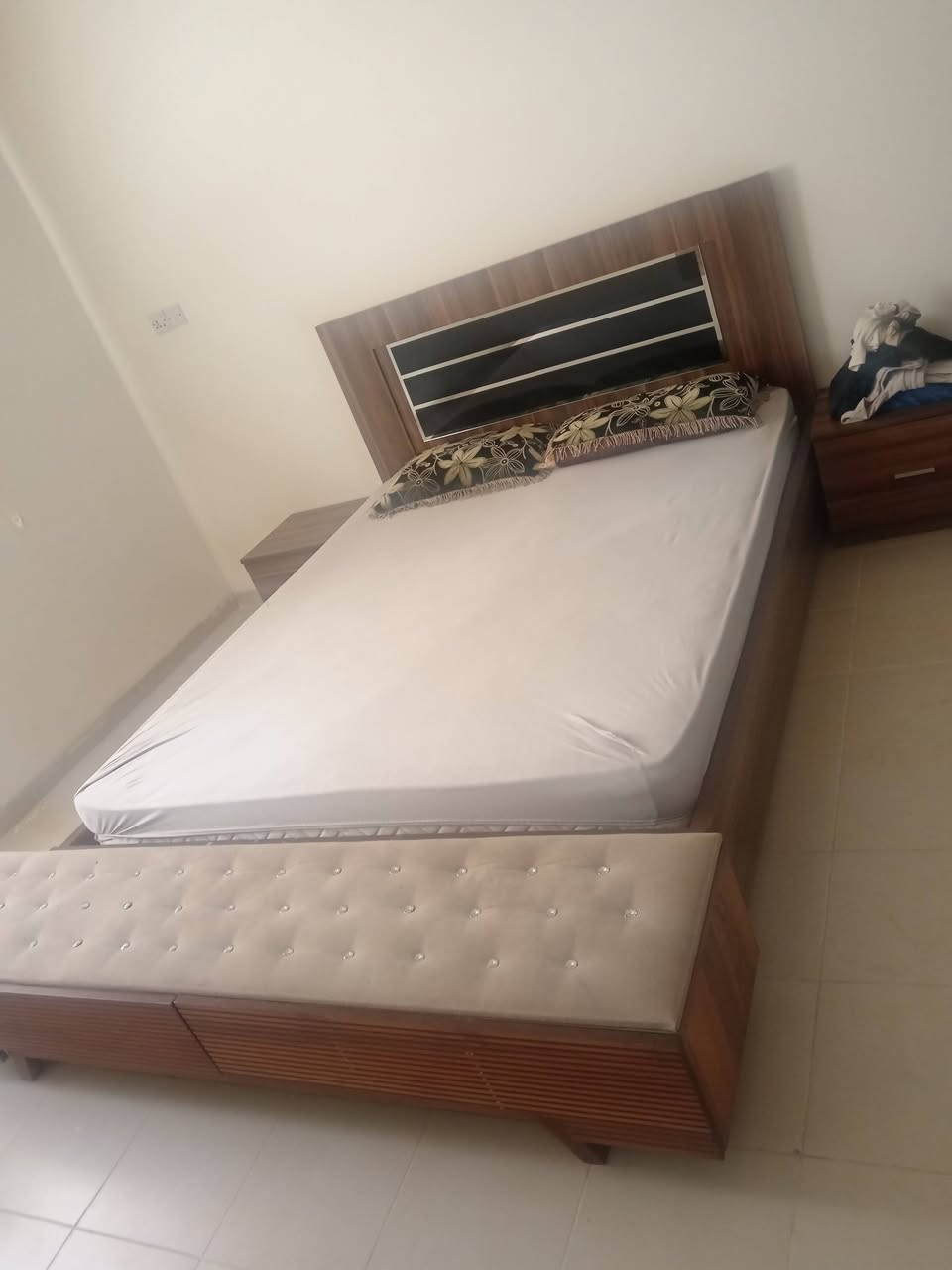 أغراض للبيع الاتصال على الرقم ***********
***********
