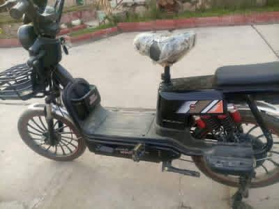 ⚡ موطور شحن (كهربائي) للبيع - سعر 250,000 ⚡
الحالة: مستعمل نظيف

​البطاريات: [شحنها سريع. وجديده].

​ يجي مع الشاحنة الأصلية.

​ ، نظام بريكات ممتاز، واقتصادي 100%.

250,000 دينار  (قفل).

​📍 الموقع: [صلاح الدين/ الشرقاط]

***********
