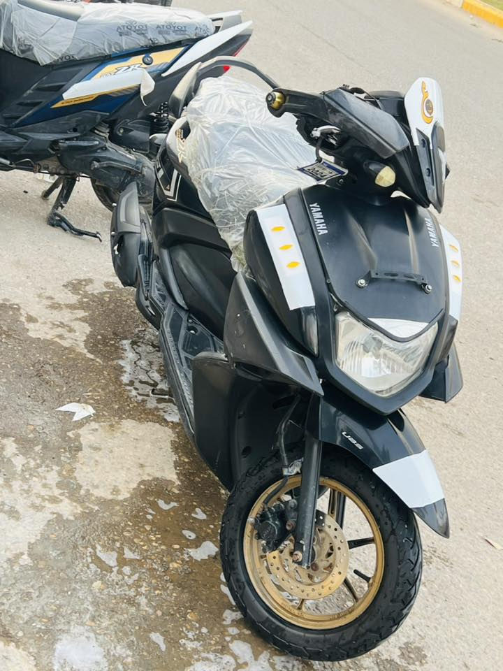 سلام عليكم زت ار موديل 21 مفتوحه ونضيفه كلشي شغال سلف هندر كهربائيات جاهزه سعره مليون و100 وبيه مجال ***********
