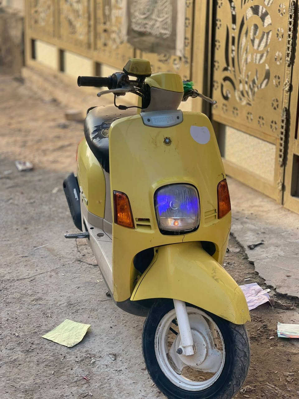 دراجه بوليس مكينه بجيس بس شويه شخوط بلكفرات رايده 750 دراجه بلاديه وكله مختمه مكان بغداد الشعب وشراي يخابر مكلف بنشره ***********
