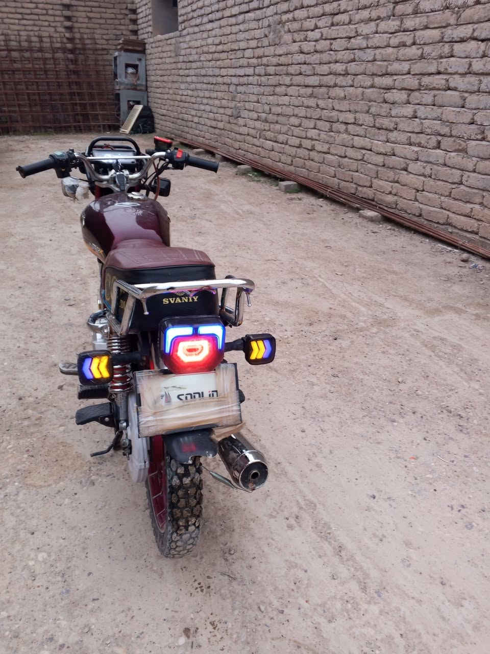 دراجه للبيع موديل  2025 مكينته مامفتوحه كله شغال كهربائيات  شغاله ماناقصه برغي سعر خاص مكان سامراء رقم  ***********
