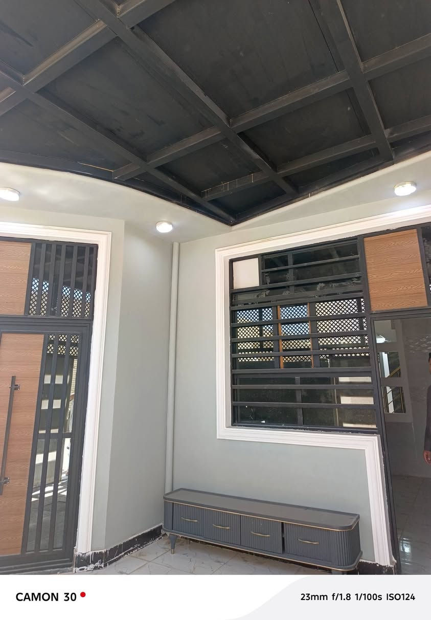 دار للبيع في النجف الأشرف
📍 الموقع: النجف – ملحق قريت الغدير عرض شارع 12

📐 المساحة: 150 متر مربع

📄 الطابو: زراعي – سند 25 – قرار محكمة

مواصفات الدار:

🛏 غرفتان نوم

🛋 صالة

🍽 مطبخ

🧑‍💼 استقبال

🚿 حمام داخلي

🚻 حمام خارجي

البيت ينباع معع الاثاث أثاث كامله 

🏗 نوع البناء: طابوق، الأساس والسقف صب

💰 السعر: 92 مليون دينار عراقي (قابل للتفاوض)

☎️ للتواصل: ***********

 #عقارات #h
