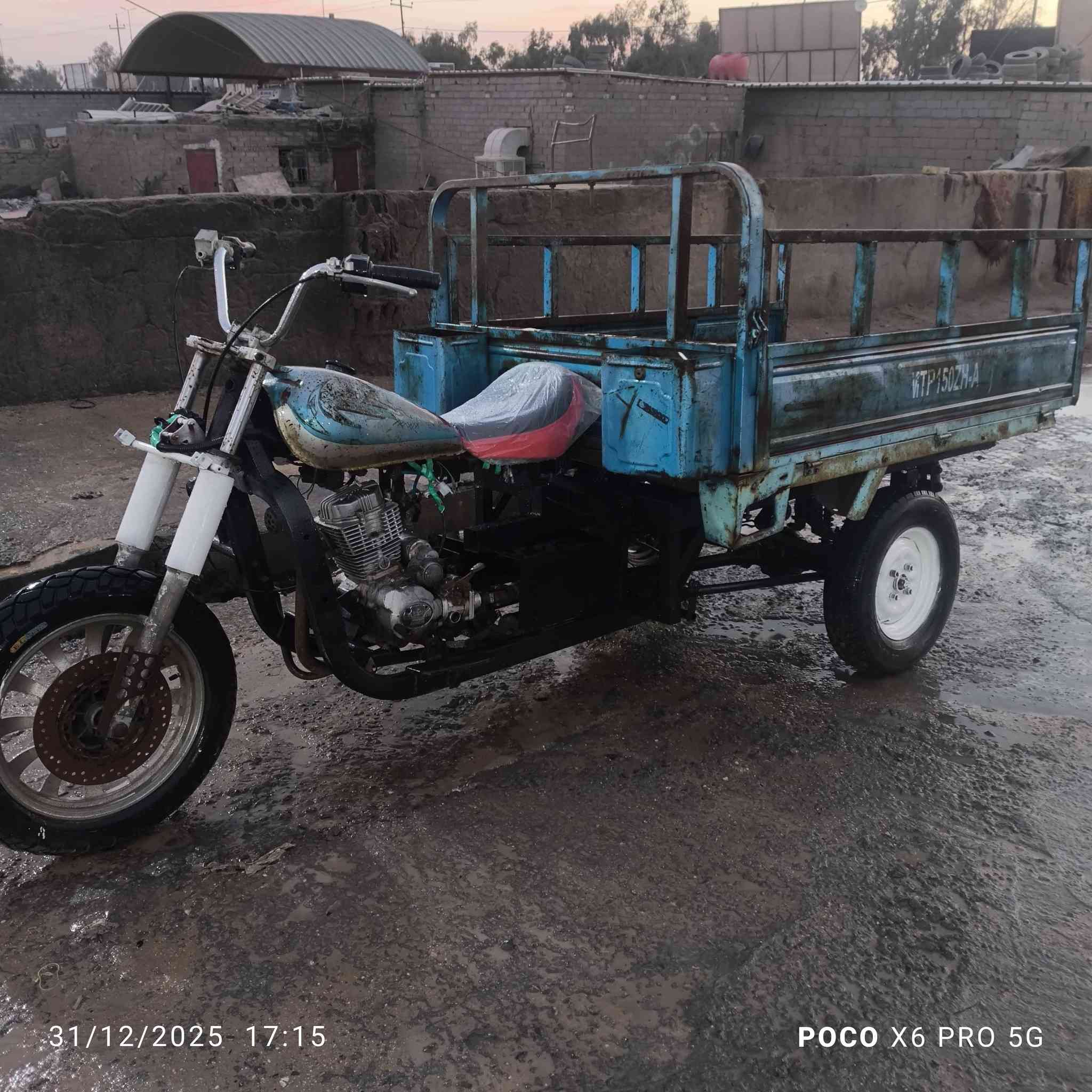 سلام عليكم ستوته كلك كلك كلك لبيع شاصيه مكفول كفاله ضفيره جديد صبغ شاصي جديد مكفوله من لسرقه اسويلك مكاتبه مديل 2013 لستوته بلاديه لسعر 600 وبيه مجال قليل كلش متوازي عله بيعته لرقم *********** او خاص
