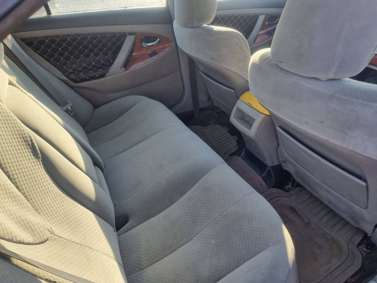 كامري موديل ٢٠٠٩ رقم صلاح الدين بسمي تحويل مباشر مكاني بابل الإسكندرية المكينه حاوية قبل شهرين شادها رايدهه ٥٥ وبيه مجال مامتواجد على نت رقمي ***********
