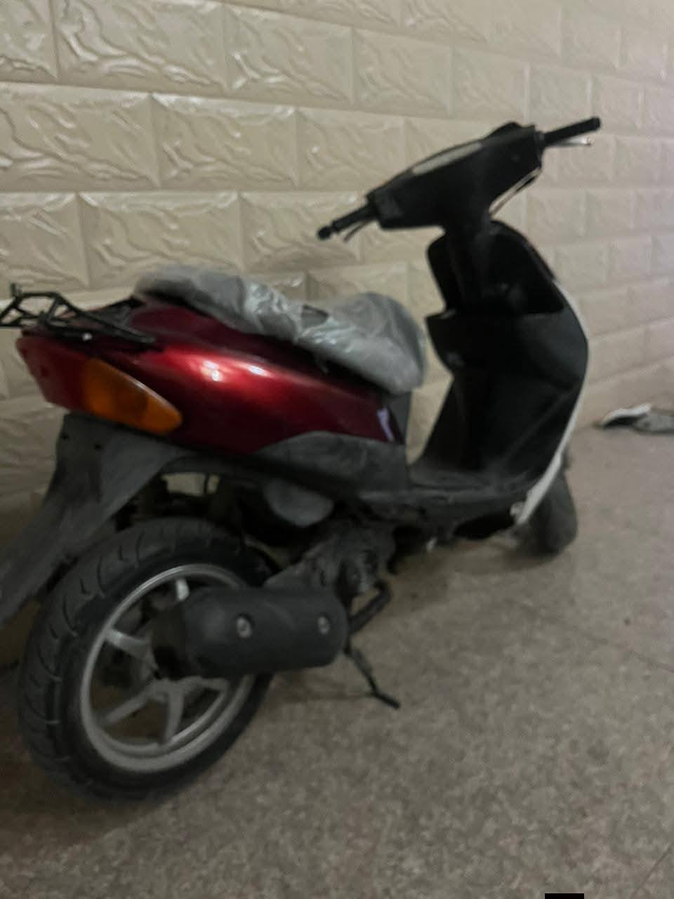 السلام عليكم دراجه ساسوكي حجم 12 للبيع شغال بدون سعر خاص
*********** وتساب
