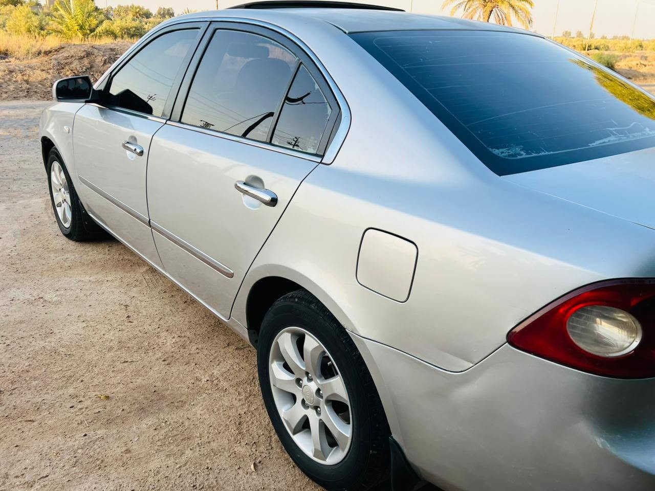 كيا اوبتمه 2008 خليجي
محرك2000 دووش فول حتى فتحه بيها فقط جاملغ نفسه مصبوغ ولباقي كفاله كلشي سنويه بسمي شخصيا لل2030 مكاني الشوملي السعر 104 وبيها مجال

***********
