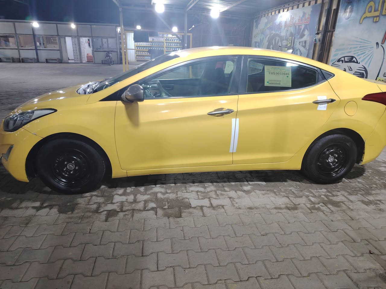 السلام عليكم النترا 13 امريكي حادث قبق جنطه بامريكا وبيه خشم بنيد هنا بالعراق سياره جاهزة مكينه كير نظيفات حداديه 80 بالميه دوشمه ارضيه وكشن 92وبيه مجال بسيط ***********
مكاني حله
