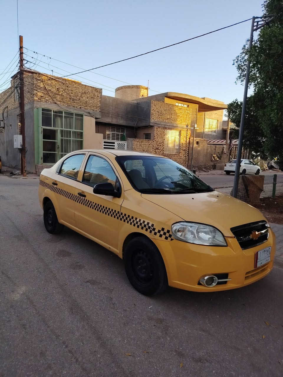 للبيع افيو ٢٠١٠ شركه خليجي مفتوح مكفوله من الضربه بيه صبغ حزام للجماليه كير مكينه تبريد على الشرط هيئه وغرامات شكد متكون ينزل من سعره مكانه نجف وهذا رقمي ***********
