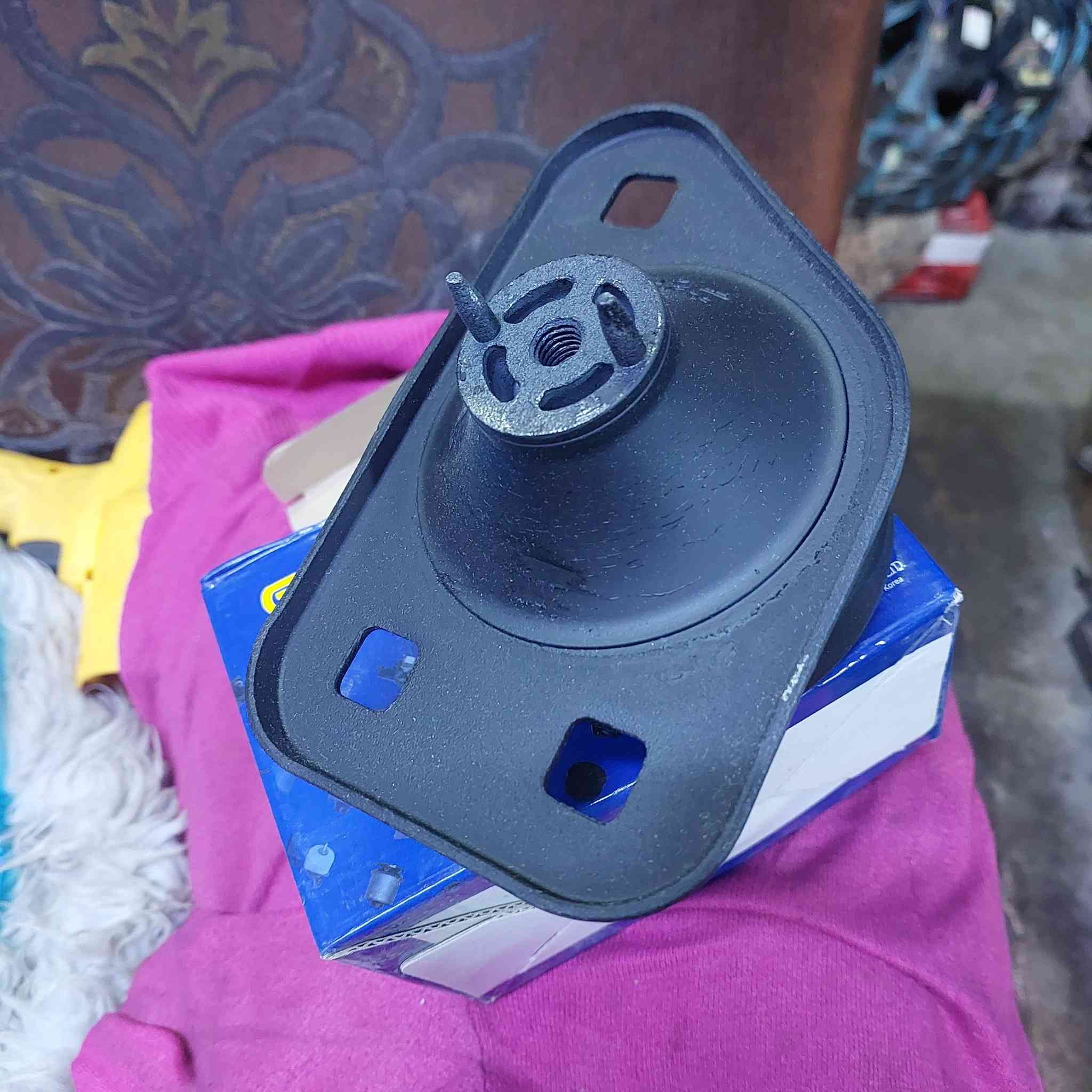 متوفر اذن زيتي دايو نوبرا كوري المنشأ
***********
