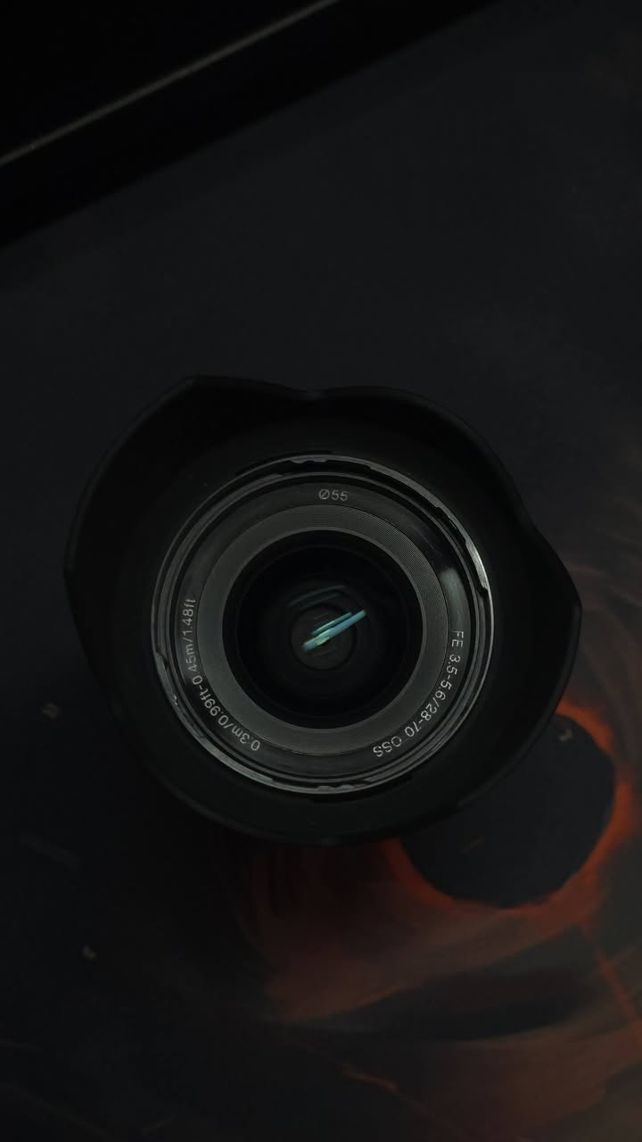 عدسة سوني مستعملة 
Sony 28-70 
3.5-5.6
نضافتها 95% استخدام شخصي
جميع الملحقات وياها  
سعر 380 الف وبيها مجال للشراي
يوجد توصيل


**إذا كنت صاحب هذا الإعلان وتريد حذفه لأي سبب، رجاءا أرسل رسالة إلى الدعم الفني**