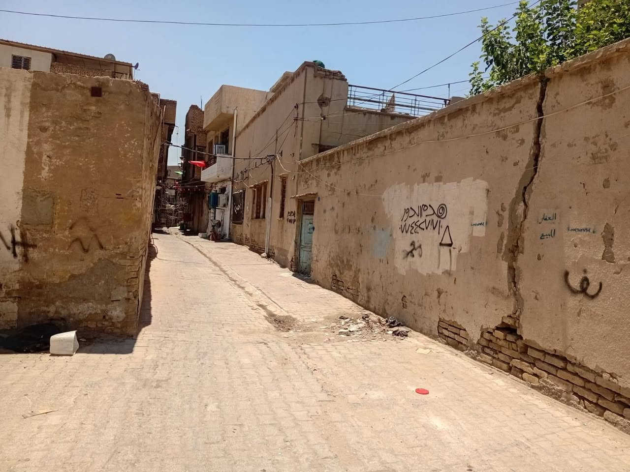 بيت قديم  بالكريمات قرب السفارة البريطانية القديمة 44 متر ثالث بيت بالدربونه من جهة النهر يباع  قطعة ، ورثة تستلم وكالة خاصة للمحامي مالتك بالعقار من كل الورثة يعني متحتاجهم بالاعتراف بعد وبدون دلالية من صاحب العقار السعر النهائي وغير قابل للنقاش  ابدًا 92 مليون قفل للأستفسار واتساب ***********.
بيت قديم  بالكريمات قرب السفارة البريطانية القديمة 44 متر ثالث بيت بالدربونه من جهة النهر يباع  قطعة ، ورثة تستلم وكالة خاصة للمحامي مالتك بالعقار من كل الورثة يعني متحتاجهم بالاعتراف بعد وبدون دلالية من صاحب العقار السعر النهائي وغير قابل للنقاش  ابدًا 92 مليون قفل للأستفسار واتساب ***********.

الموقع 👇🏻

https://maps.app.goo.gl/nRSj9BDzw8rhRZhF8?g_st=awb
