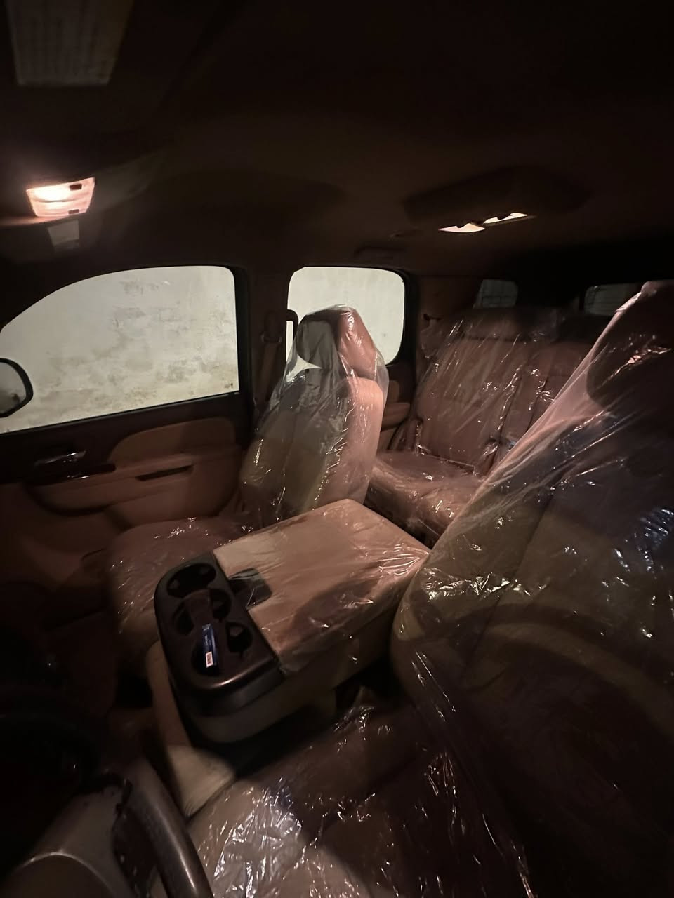 تاهو ادوات مديل 10 خليجي بيه سونار سياره جديده 

ره مكفوله الكص ول فتح شاصي وانتربو
مكينه كفاله 
كير كفاله 
اكسن كفاله 
تبريد ثلج 

حادث جاملغ امامي ايمن مبدل + صبغ 
بنيد براغي ملته مقسم + صبغ 
باب صدر ربع صبغ مكان مجورد 
باب سايق جزه صبغ 
باقي كفاله

عنوان بصره 
***********
سعر 85
