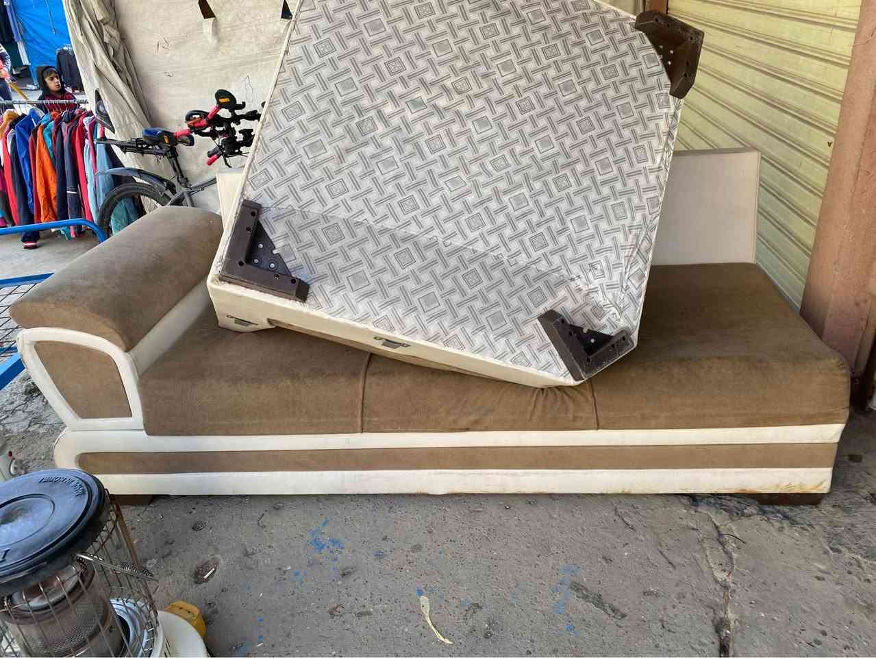 9 نفر سعر 80 الف *********** دهوك, العراق
