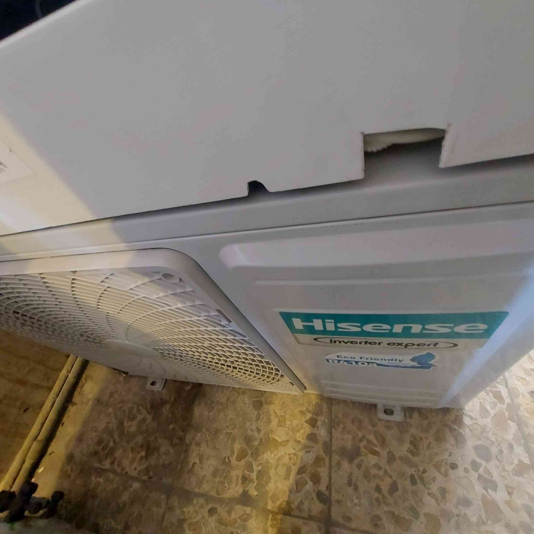 للبيع سبالت مستعمله وجديد العنوان بغداد جميلة
سبالت هايسنز عدد ٢   واحد طن 
واحد انفريتر  والثاني غاز 410 
نظافة ١٠٠ % 
***********
***********
