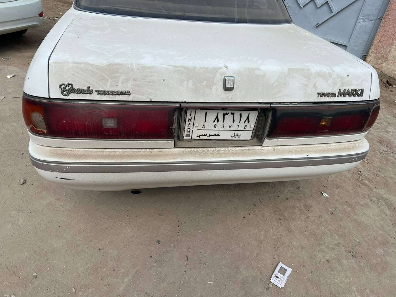 سياره مارك عظم موديل ١٩٩١
كلشي شغال بيها رقمها بابل الماني 
مكفوله من الكص والعيب الشرعي 
حادثها التكمه الخلفيه مالت السايق ومعدله 
محرك ونجي الناعم ٢٠٠٠
كلشي بيها شغال تبريد شغال 
نقصها الصدر الامامي يحتاج تعمير
ب٤٦ وبيها مجال
عليها غرامات ٢٠٠ الف تنزل من السعر 
وسنويتها ساقطه ب٢٣

***********
***********
