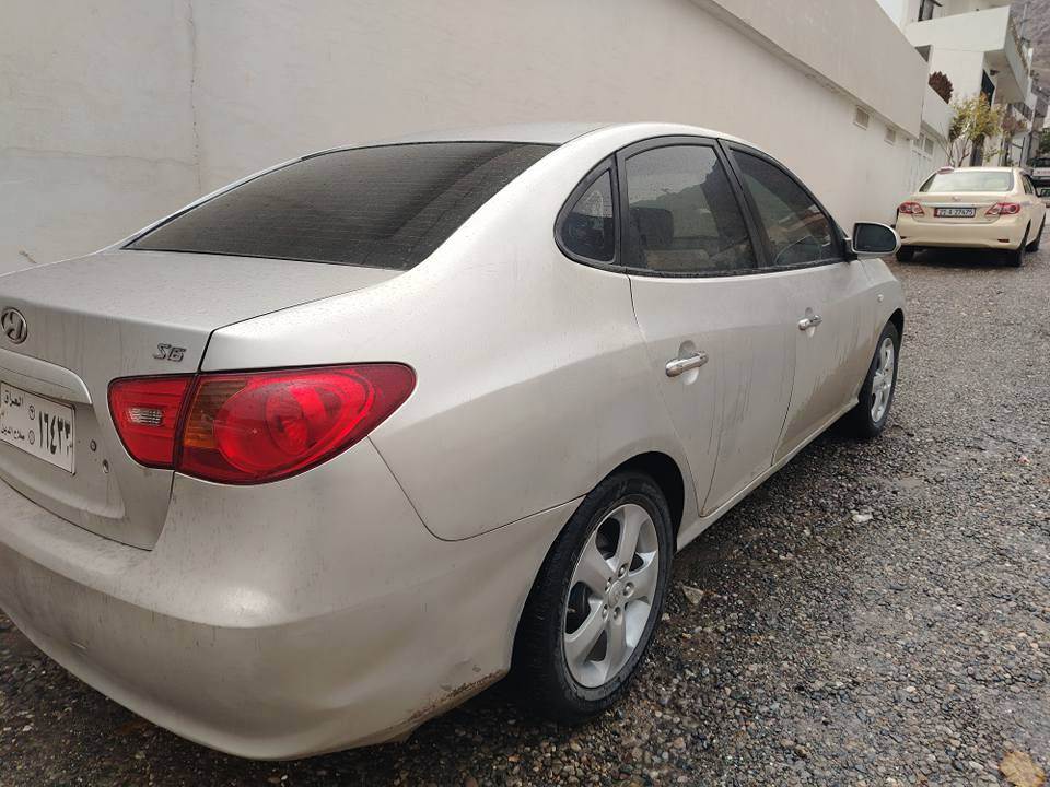 بەناوی خودای بەخشندەی میهرەبان 
هۆندا ئاڤانتی 2006 بەمانگ 2007
مەکینەی بچوکی دکشن بەرز 
گێڕ و مەکینەی بەشەرتی فیتەر
دەعم لێدراو و خایس و ڕزیوی بەشەرت 
سەقفی بەشەرت و بێ بۆیاغ 
کەڤەر گۆڕاو بەشەرت 
چوار تایەو ویلی زۆر جوان و گەورەیلەژێرە 
برێک و توندوتۆڵی بەشەرت 
کارەبایی بەشەرت 
سعری 45 گەڵاو معامەلەیەکی کەم 
شوێن ڕانیە 
ژ.م.
***********-***********
کۆڕەک واتس ئەپی لەسەرە
مەسج کراوەیە.. رانية, السليمانية
