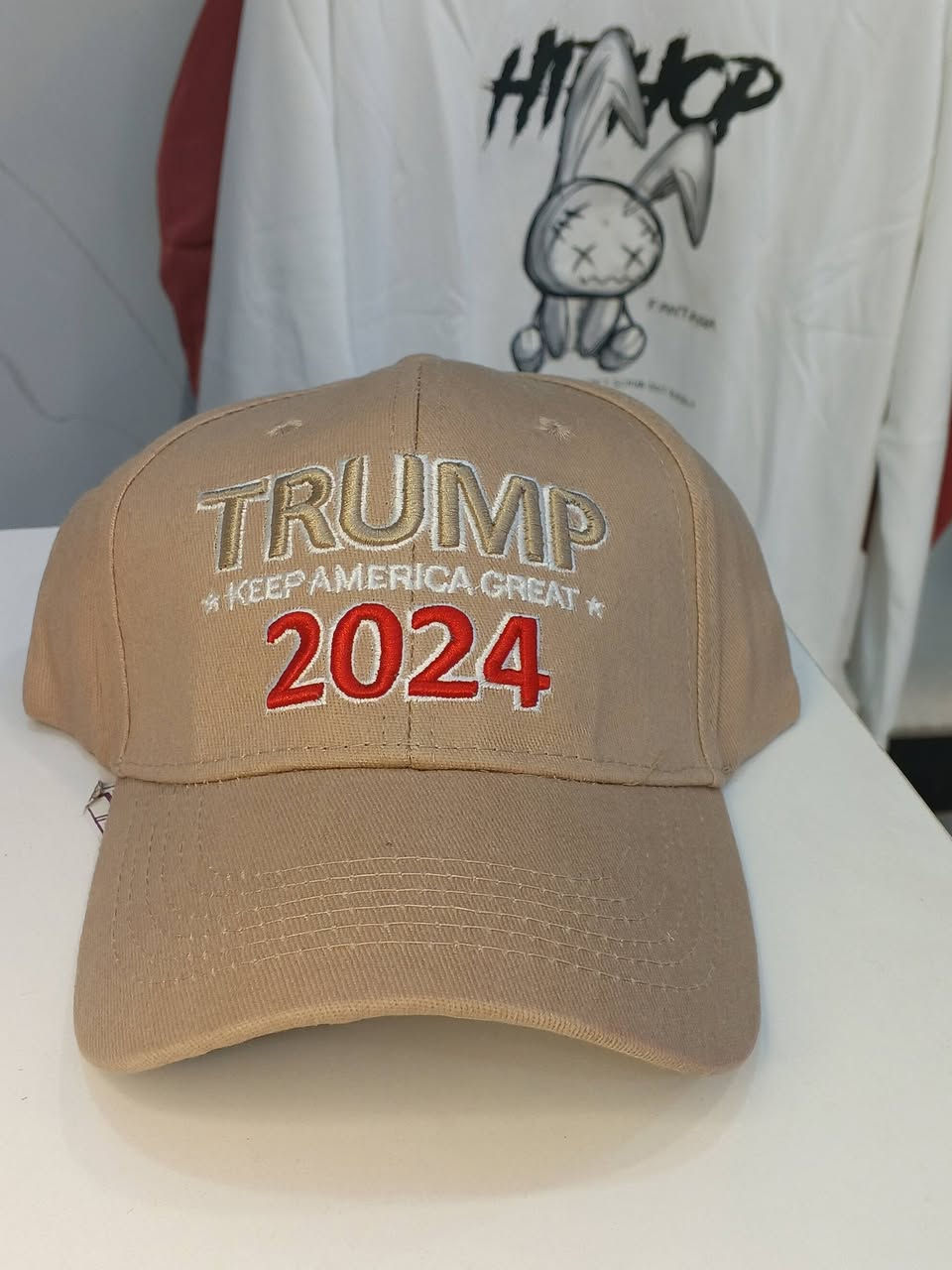 توفر حميع انواع الشفقات بأحله الموديلات والاشكال داخل سنتر الاناقه كلشي ب 5 العنوان جسر ديالئ منطقه الساهرون مقابيل مدرسه غصن الذهب الاهليه متوفر توصيل حميع انحاء العراق 🇮🇶*********** واتساب.        سعر الشفقه: 3000فقط! 🔥
