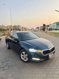 سكودا أوكتافيا • ٢٠٢٢ • ١٨٨٠٠٠ كم