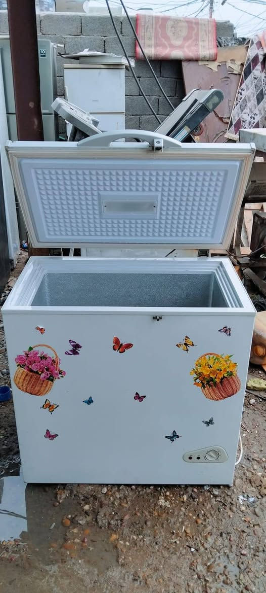 #مجمده #مستخدم للبيع شونك كوري شغاله فووول
«حجم 12قدم» «سعره 125الف» اخت الجديده فووول نضافه العنوان #بغداد #المشتل مجمع فدك قرب المجلس البلدي رقم #ابوعلي للتواصل«***********»
