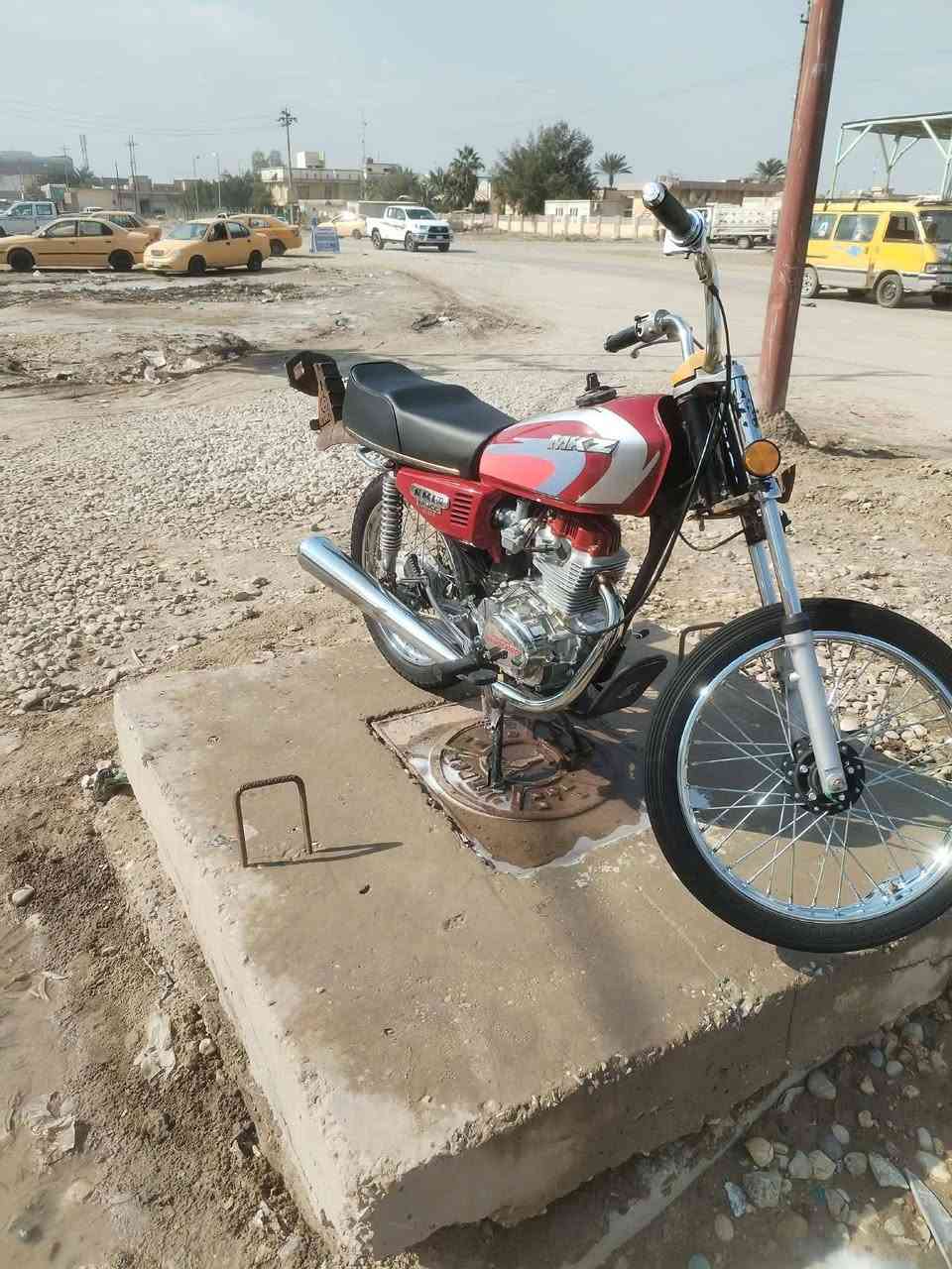 السلام عليكم دراجه البيع تعمير خمسه وعشرين والشاصي نامه ١٩المكينه تيربو سبب البيع اندعمت بيه وأبوي قفل اله تبيعه ومستعجل عله بيعته صاره ٣اشهر من امعمريه الدراجه سعره 750وبيه مجال حك الجيه مستعجل عله بيعته


**إذا كنت صاحب هذا الإعلان وتريد حذفه لأي سبب، رجاءا أرسل رسالة إلى الدعم الفني**