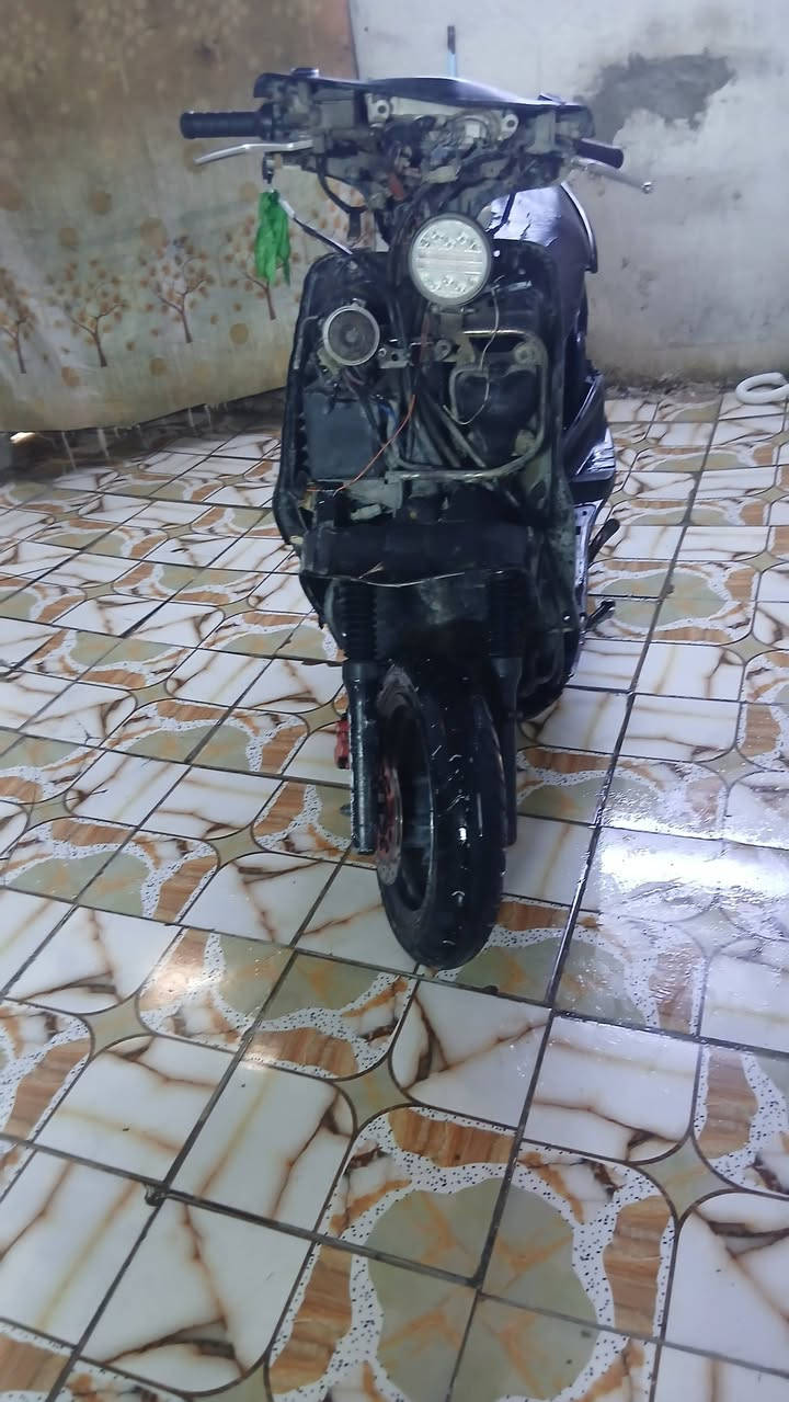 سلام عليكم دراجه سكنس نثيه 140 دراجه شغاله سلف بيه نقوصات بصيطه شكله مثل ماموضح بل صور بدون كفرات ابيع كوم حديد سعره 300 مكان بغداد ساحد عدن


**إذا كنت صاحب هذا الإعلان وتريد حذفه لأي سبب، رجاءا أرسل رسالة إلى الدعم الفني**