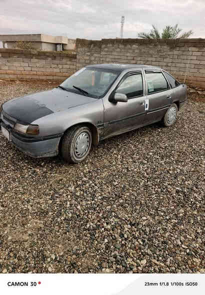 فكترا حجم 18كير محرك شرط 
موديل ٩٢ رقم الماني نجف شرعي بالموصل وكيل بالمنطقة.. شرط وكالة او تحويل سنوية عظم الى ٢٠٢٨
بيها كابون مال بانزين.. السيارة مصبوغة عام وبيها مكانات معجون.. صدرها نظيف تايات انظاف. باتري جديد وايرمنية  شغالة.  سيارة نشاط فول ترايك بغداد. السعر ٢٥ وبيها مجال...وبيها سيبايا. ويرهم مراوس مع بيكم.. 
للاستفسار مكتب الاصحاب في منطقة اسكي موصل 
***********
***********
