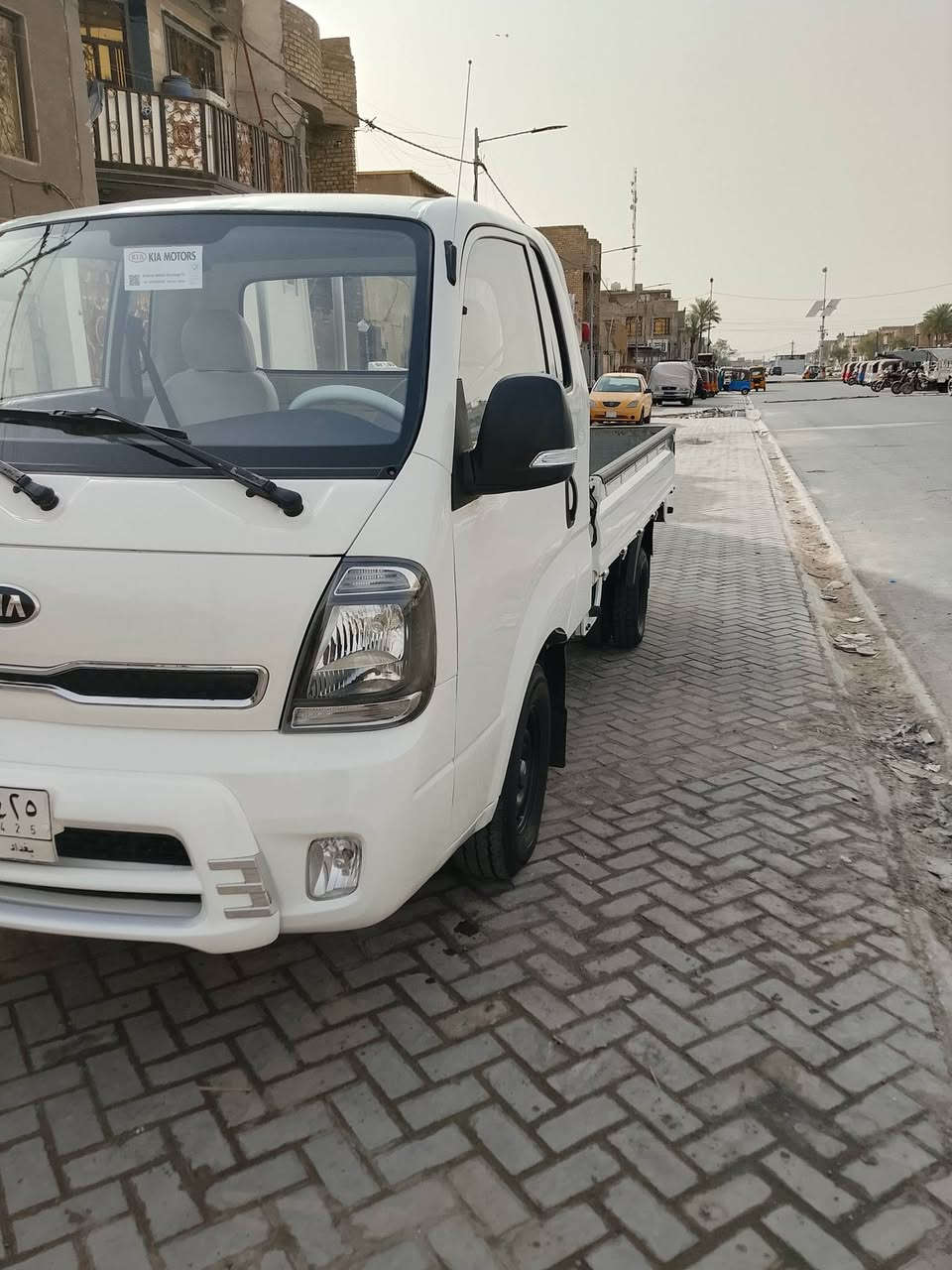 سلام عليكم كية حمل موديل 2020سيارة جاهزة كبل لشغل تبريد جديد كير مكينة حدادية اكسل شاصي رقم شاصي مكفول تخم تاير مكان بغداد مدينة الصدر رقم الهاتف *********** اتصل غير متواجد عل فيس
