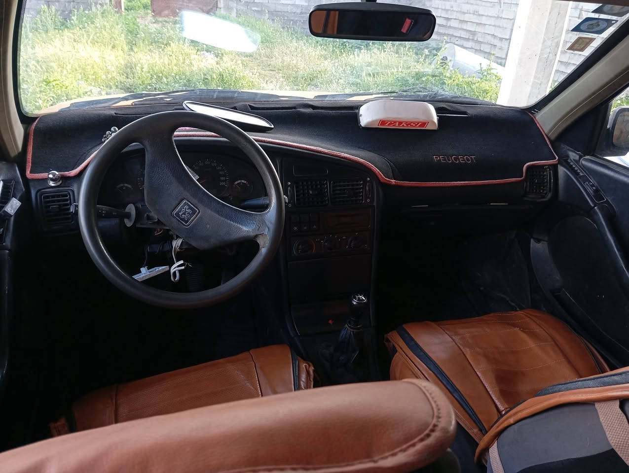 السلام عليكم
بيجو glx  مابيها ضربة موديل 2012 للبيع 
المكينة تبخر 
رقم دولي بغداد بي ستيكر بانزين 
هيئة وغرامات مصفره سنوية ل29
العنوان خانقين 
السعر 24 وبي مجال قليل كلش


**إذا كنت صاحب هذا الإعلان وتريد حذفه لأي سبب، رجاءا أرسل رسالة إلى الدعم الفني**