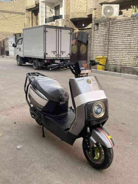 السلام عليكم دراجة شحن 2025 
6 بطاريات جدد 
نضام بارك 
نضام R 
بصمه تشغيل عن بعد 
انذار سرقه 
دبل اشاره 
السعر 430  وبيها مجال 
العنوان بغداد بلديات  
الرقم ***********

