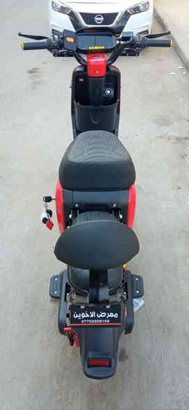 السلام عليكم 
ار 9 مديل 26 الحديث  لون احمر 
بطاريات 5 دبل حجم كبير 32 امبير وينلي الاصلي 
4 نمر سرعه 109 سرعه حقيقي 70 
كهربائيات كلهه شغاله 
دبل اشاره نشره اماميه ولايت عالي وناصي 
اشاره يمنه ويسره هورن بلوتوث 
دراجه جديده ستخدام سبوع فقط مكفولة كفاله عامه حته من الزلغ 
غراضها كلهه موجوده مرايات وشاحنه الاصليه وسويجين وبصمتين وكارت 
دراجه كنمه ماخذها من الوكيل جديده تجي وشوف بعينك 
السعر 540 بيع مستعجل 
واتساب ***********
عنوان دور الشرطه شارع القائد قرب المعارض الجديده
