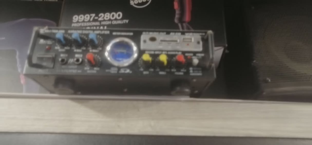 ثلاث سماعات للبيع مضخم يرهم لحفلات صوت عالي السعر150قفل


**إذا كنت صاحب هذا الإعلان وتريد حذفه لأي سبب، رجاءا أرسل رسالة إلى الدعم الفني**